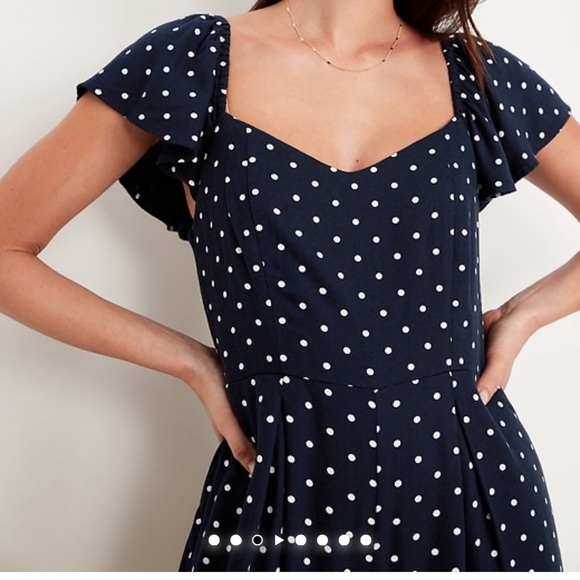 Moving sale !!! 🌸🌸Navy Polka Dot jumpsuit - Picture 1 of 3